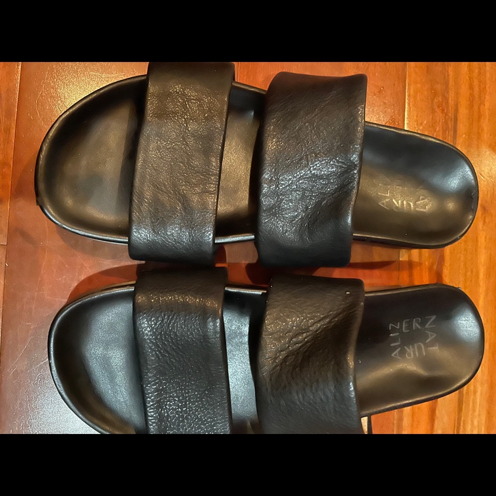 Naturalizer Black Sandals